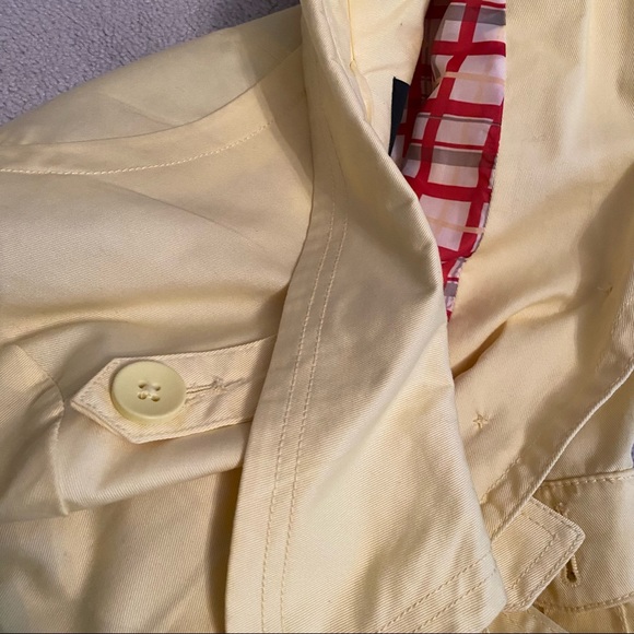 Yellow "Short Trenchcoat" Jacket Style w/ Belt - Picture 3 of 11